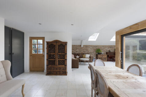 Dining/Family Room