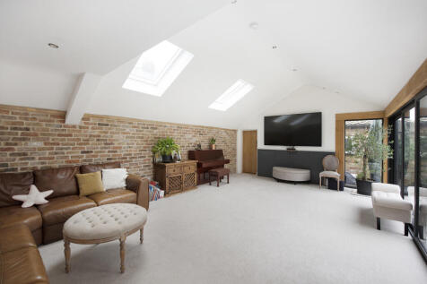 Dining/Family Room