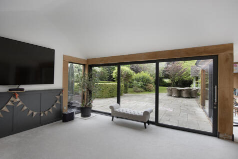 Dining/Family Room