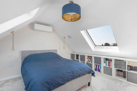 Prinicpal Bedroom