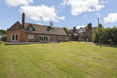 Coach House &amp; Grange