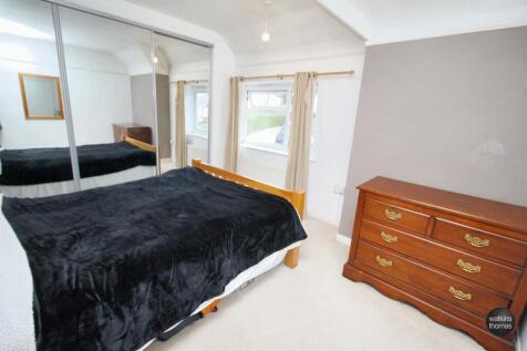 bed 1