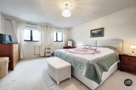 bed 1