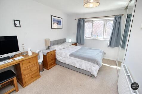 bed 1