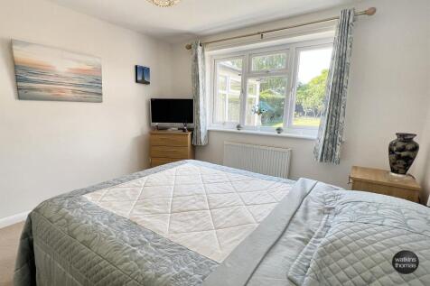 bed 1