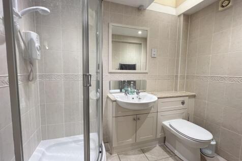 Annex Shower Room