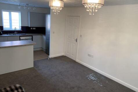 Lounge/Kitchen