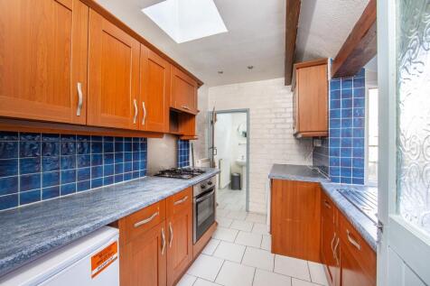 Kitchen 01