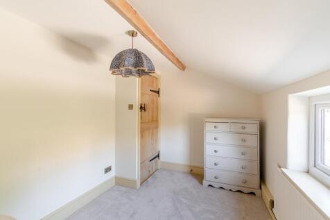 8654268-interior23