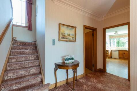 Stairs/Hall