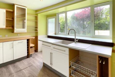 Cottage Kitchen