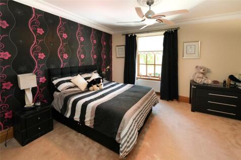 House 2 Bedroom