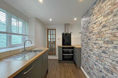Kitchen (1)