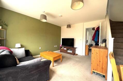 Living room (2)