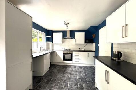 Kitchen (2)