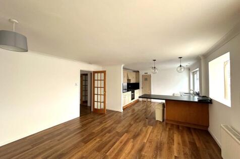 Open Plan Living (2)