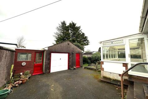 Garage and Workshop