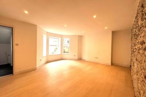 Living room (2)
