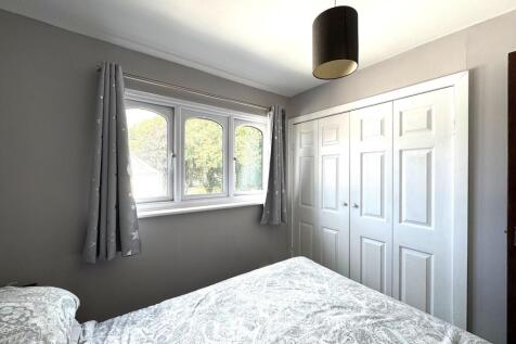 Bedroom (2)