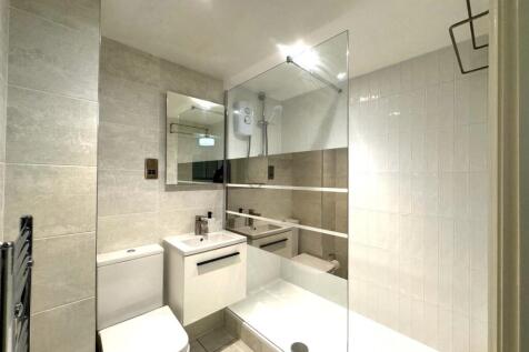 Shower room 