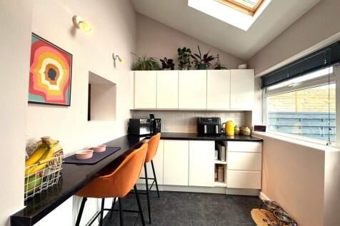 Kitchen (2)