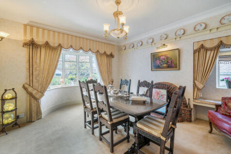 1369972-31-68fb6a...