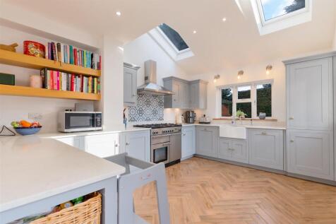 kitchen-3.jpg