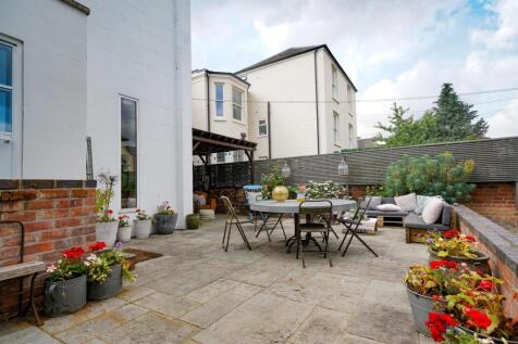 45 Leam Terrace-19.jpg