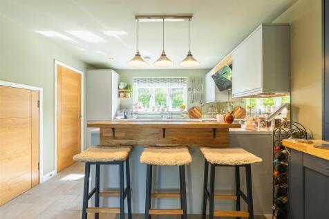 kitchen-4.jpg