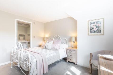 bedrooms-8.jpg
