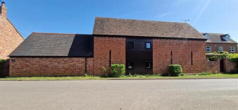 Village Farm Barns (2).jpg