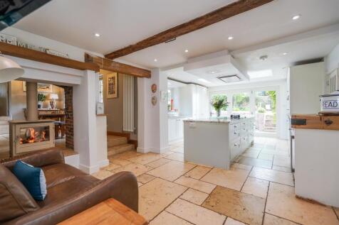 Pear Tree Cottage (30).jpg