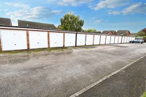 Garages &amp; Parking