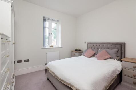 42 Cloister Way-14.jpg