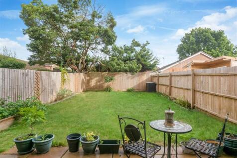 42 Cloister Way-7.jpg