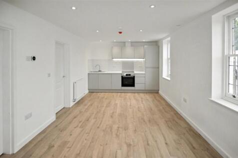 Living Room/Kitchen