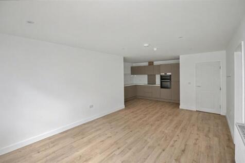 Living Room/Kitchen