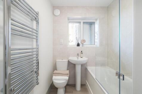 Rugby Rd Flat 140-10.jpg