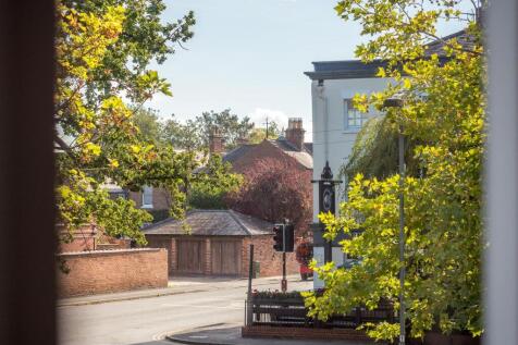 Rugby Rd Flat 140-24.jpg