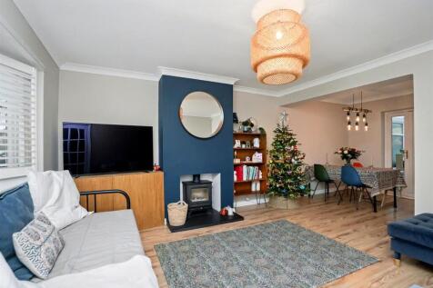 14 England Cresent-16.jpeg