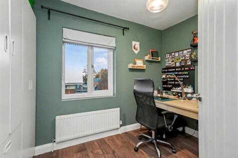 14 England Cresent-4.jpeg