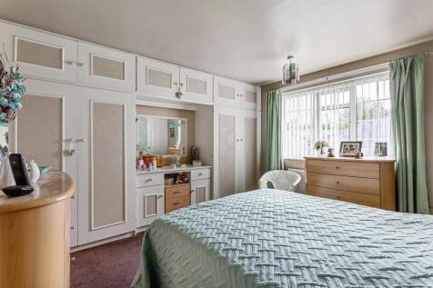 6 Reeton Terrace-01.jpg