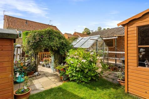 6 Reeton Terrace-16.jpg