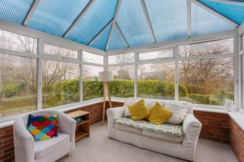 1 Duncombe Close-12.jpg