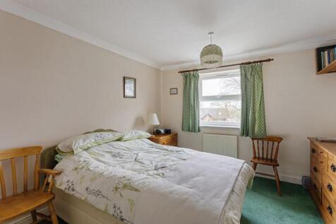 1 Duncombe Close-03.jpg