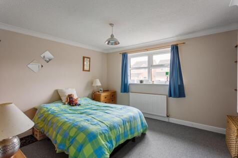 1 Duncombe Close-06.jpg