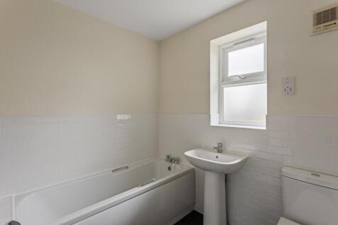 1 Duncombe Close-04.jpg
