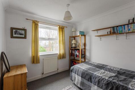 1 Duncombe Close-05.jpg