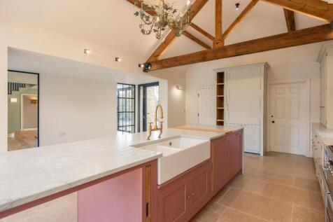 Lilac Barn Kitchen-6.jpg