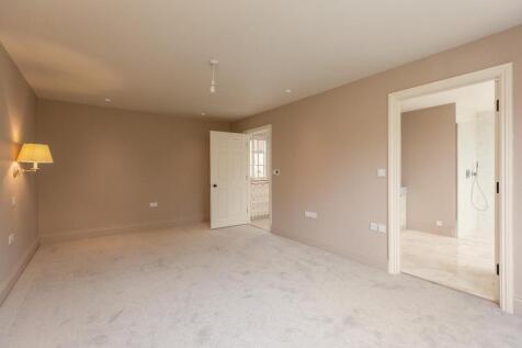 Lilac Barn Bedroom 1-4.jpg